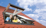 preSelect felnyíló-billenő tetőablak